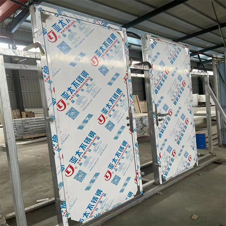 成都铅门的使用寿命是多久